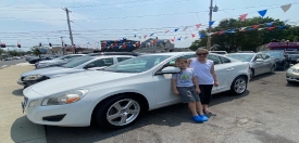 Affordable used car deals with expert service and warranty options at CT Auto Inc. in Bridgeport, CT